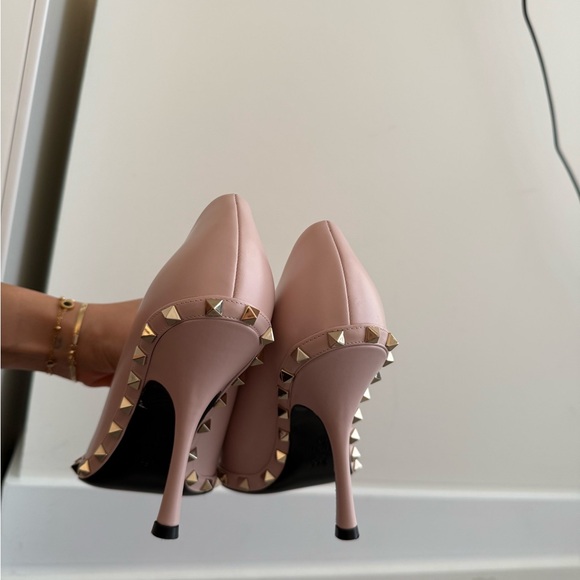 Valentino rockstud leather pumps - Picture 11 of 14